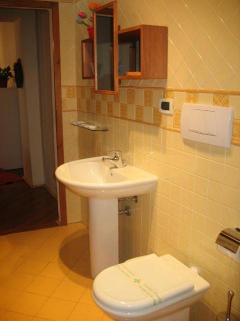 B&B A Casa Di Andrea Mantua Zimmer foto